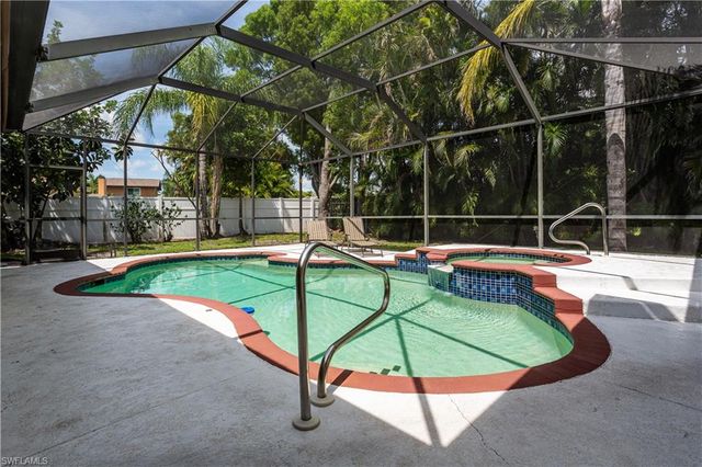 1453 Claret CT, Fort Myers, FL 33919