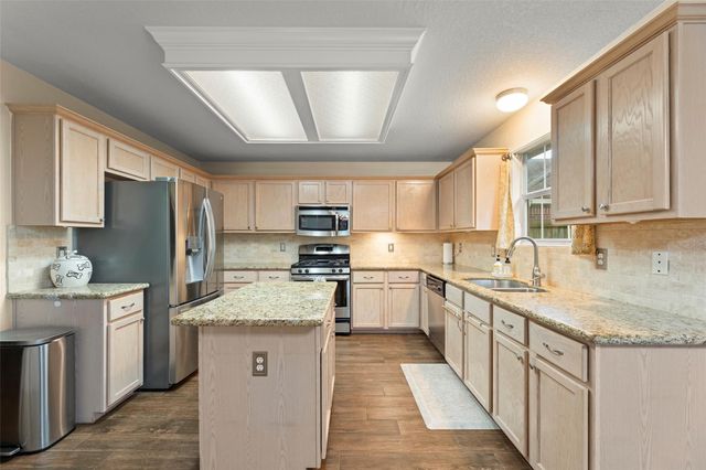 22306 Laguna Trace Court Court, Richmond, TX 77407