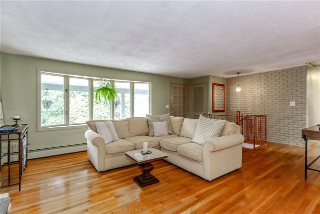1 Polly Drive, North Providence, RI 02911