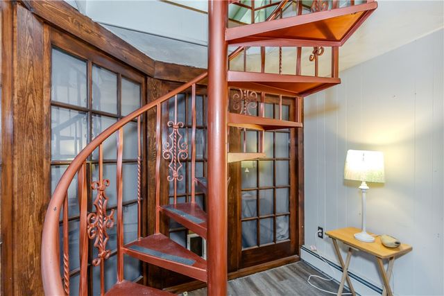 1 Polly Drive, North Providence, RI 02911