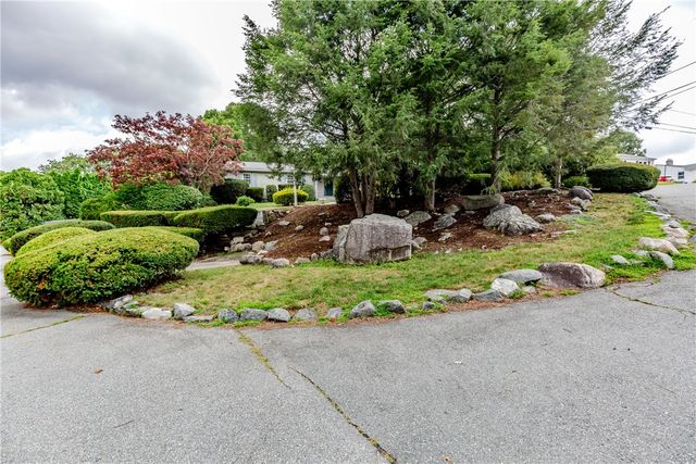 1 Polly Drive, North Providence, RI 02911