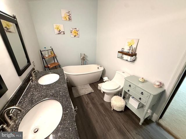 160 PINE VALLEY DR, Middletown, DE 19709