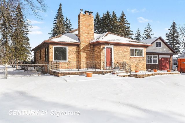 400 W Lynn Street, Carrollton Twp, MI 48604