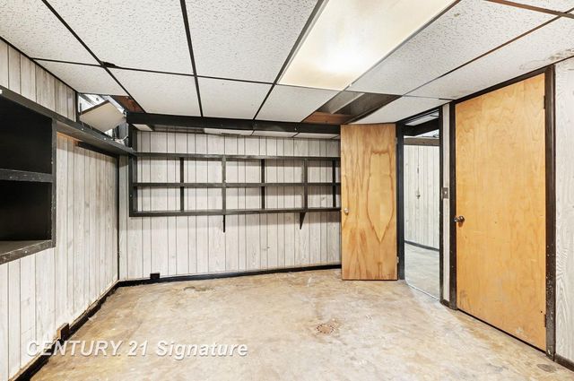 400 W Lynn Street, Carrollton Twp, MI 48604