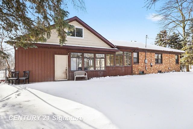 400 W Lynn Street, Carrollton Twp, MI 48604