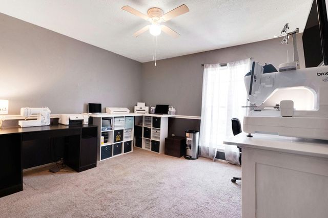 305 Bull Run Drive, League City, TX 77573