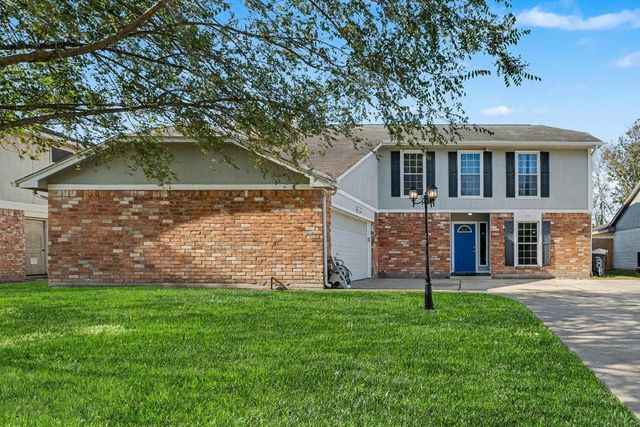 305 Bull Run Drive, League City, TX 77573