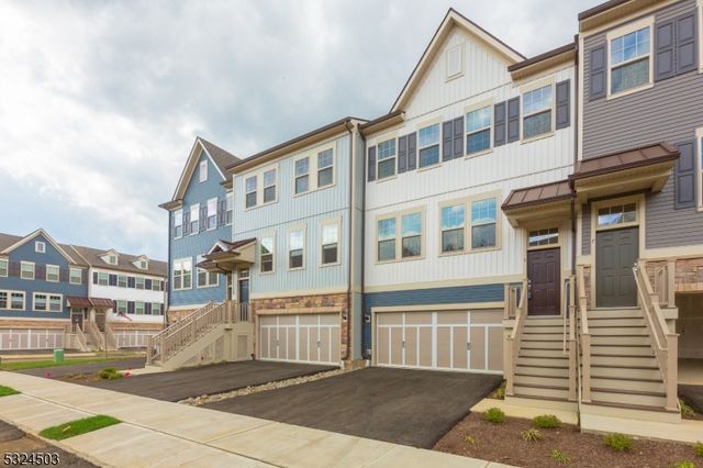 5 Marigold Ct, Warren Twp., NJ 07059