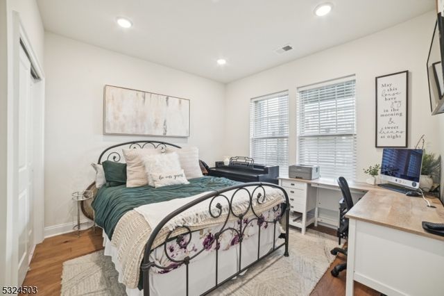 5 Marigold Ct, Warren Twp., NJ 07059