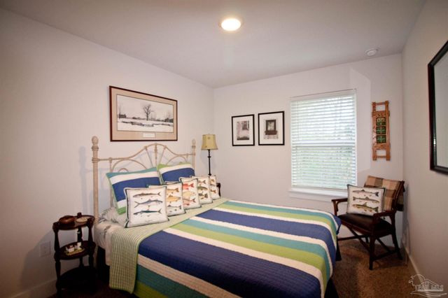 1541 Farragut Way, Pensacola, FL 32534