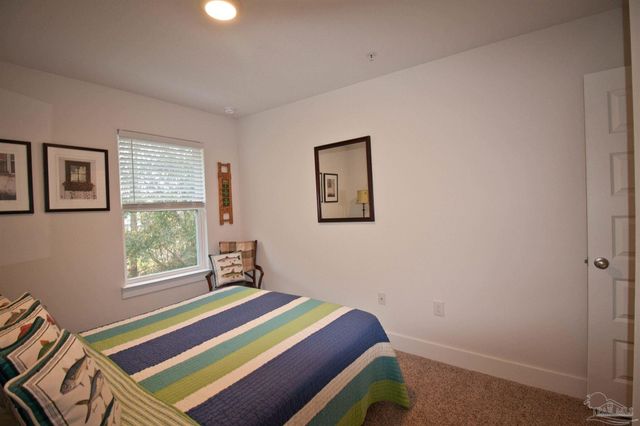 1541 Farragut Way, Pensacola, FL 32534