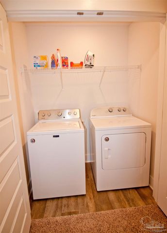 1541 Farragut Way, Pensacola, FL 32534