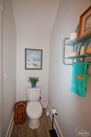 1541 Farragut Way, Pensacola, FL 32534