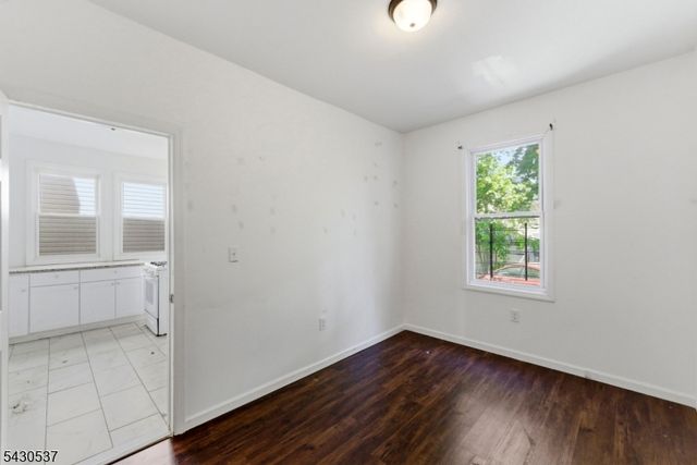 256 21St St, Irvington Twp., NJ 07111