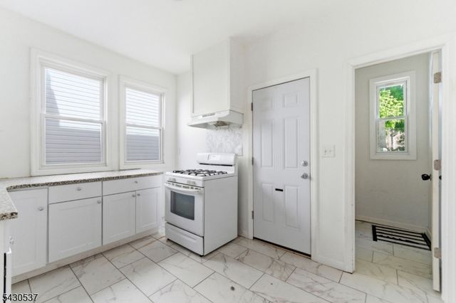 256 21St St, Irvington Twp., NJ 07111