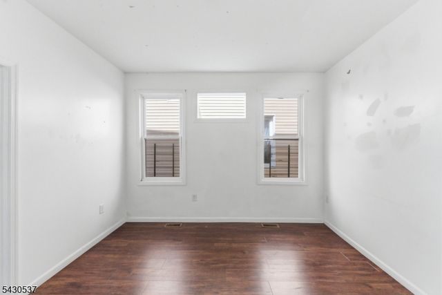 256 21St St, Irvington Twp., NJ 07111