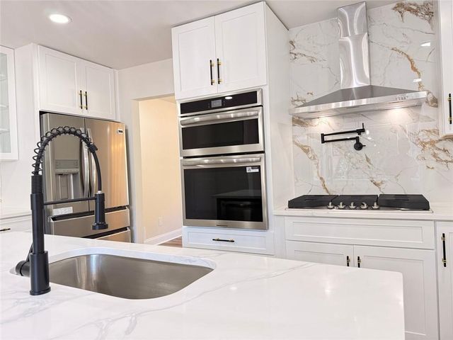 2887 Lake Jodeco Road, Jonesboro, GA 30236