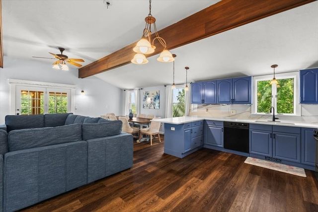 64 Richards Ave, Sharon, MA 02067