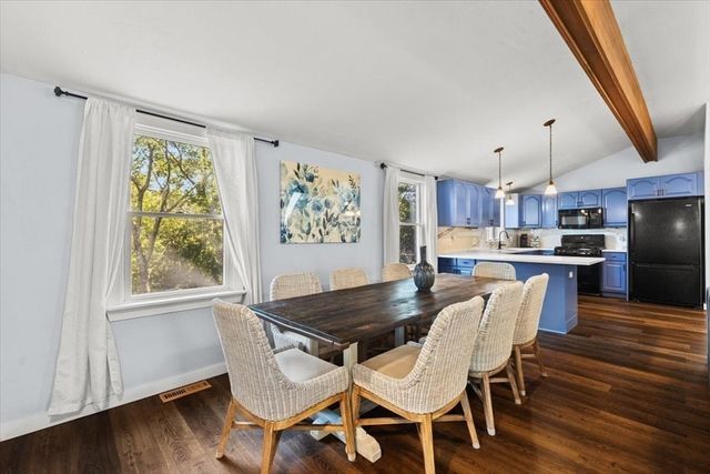 64 Richards Ave, Sharon, MA 02067