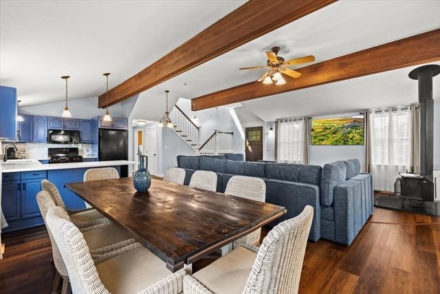 64 Richards Ave, Sharon, MA 02067