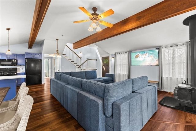 64 Richards Ave, Sharon, MA 02067