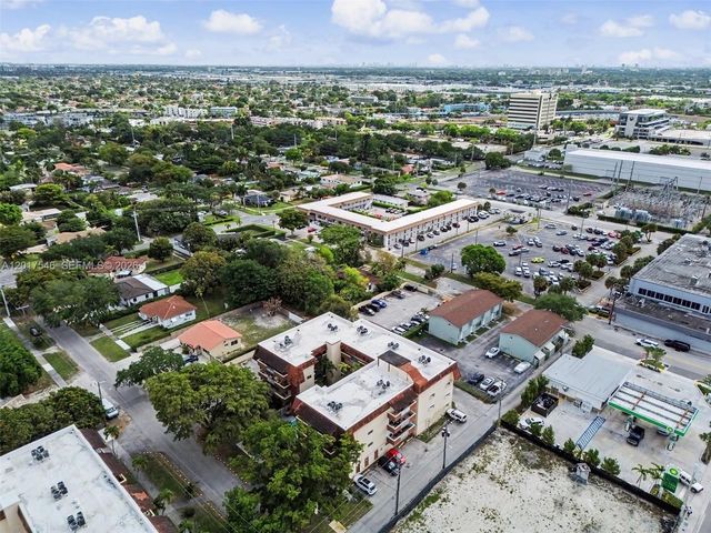 685 Miller Dr E205, Miami Springs, FL 33166