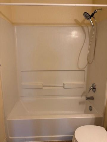 619 N Vionett Lane, Texas City, TX 77591