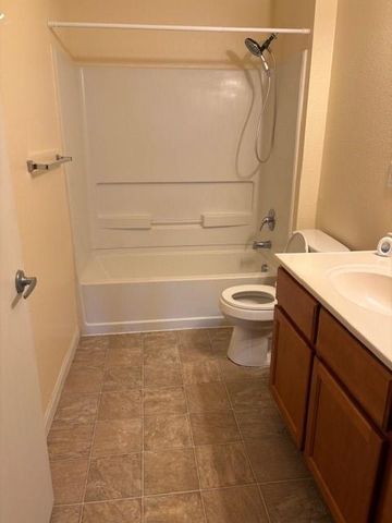 619 N Vionett Lane, Texas City, TX 77591