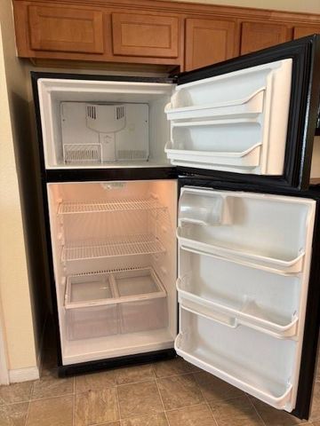 619 N Vionett Lane, Texas City, TX 77591