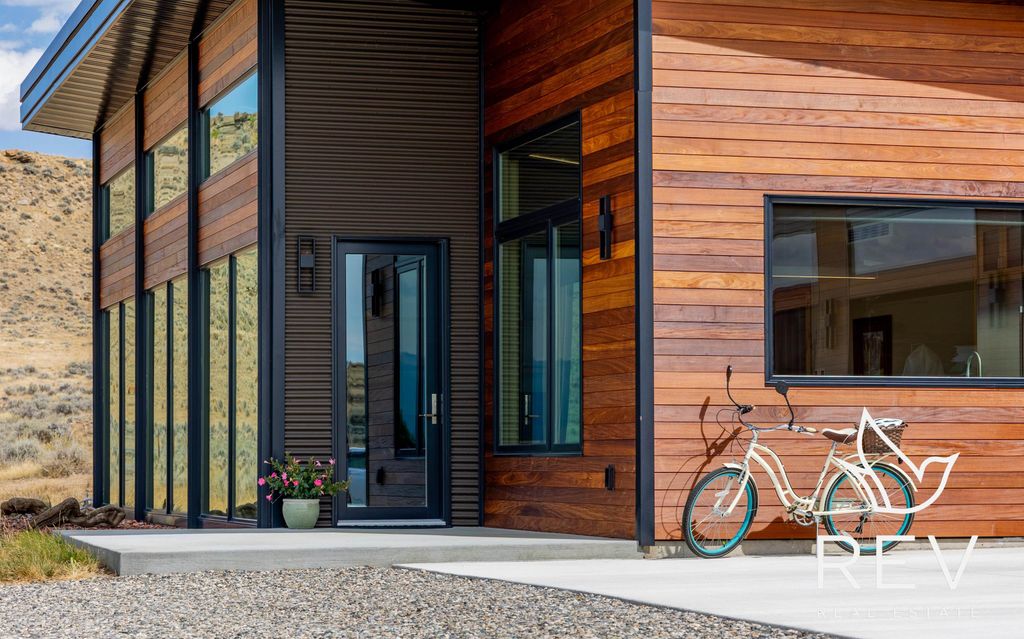 21 Tailwinds Dr, Cody, WY 82414 photo 2