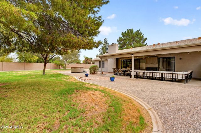 1211 N LEOMA Court, Chandler, AZ 85225