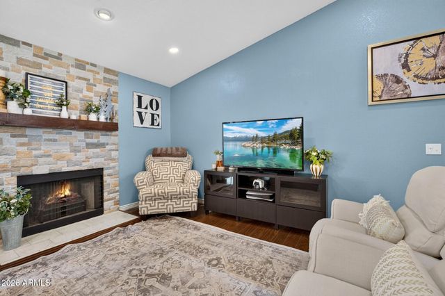 1211 N LEOMA Court, Chandler, AZ 85225