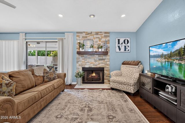 1211 N LEOMA Court, Chandler, AZ 85225