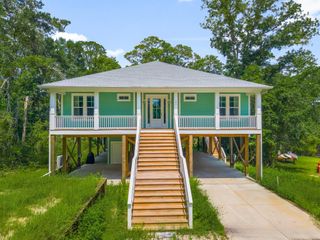 187 Portland Park Road, Freeport, FL 32439