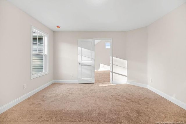 106 Uwharrie Way, Sanford, NC 27330