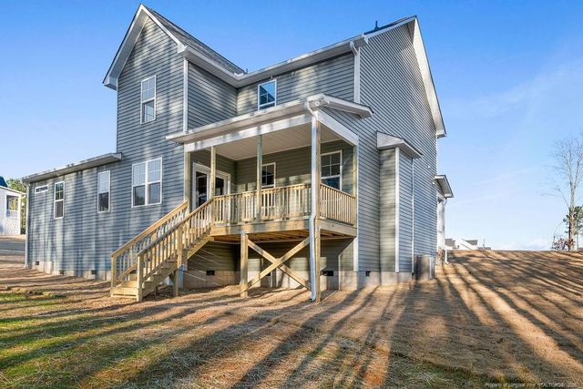 106 Uwharrie Way, Sanford, NC 27330