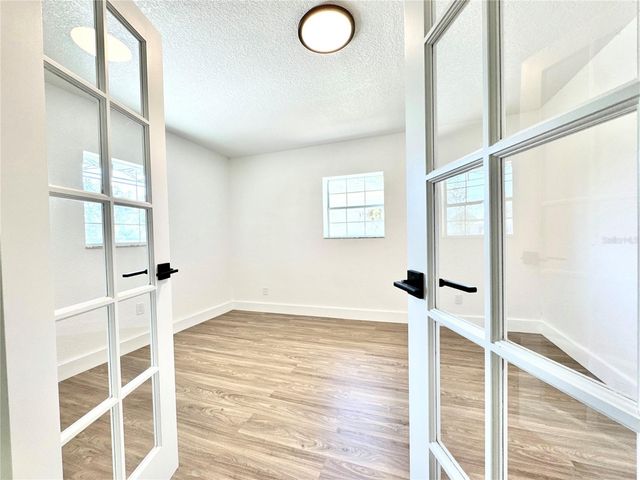 1301 MALONE DRIVE, Orlando, FL 32810