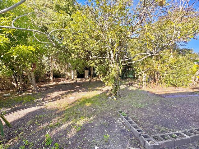 1301 MALONE DRIVE, Orlando, FL 32810