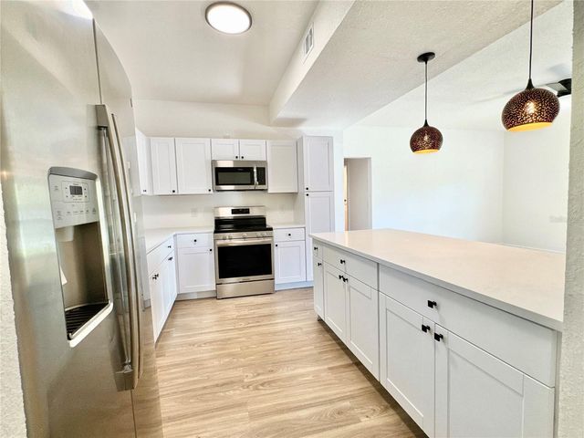 1301 MALONE DRIVE, Orlando, FL 32810