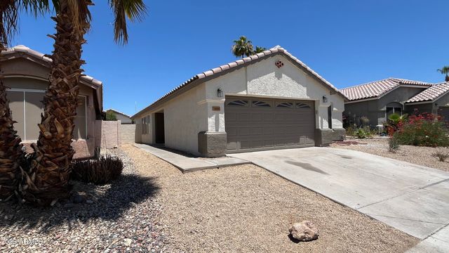 1690 E Countrywalk Lane, Chandler, AZ 85225
