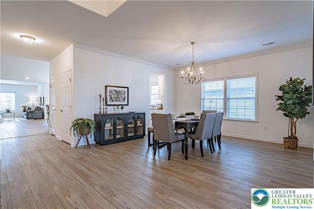 3855 Victors Way, Bethlehem Twp, PA 18045