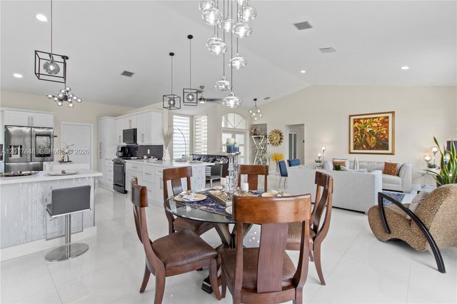 3700 SW 149th Ter, Miramar, FL 33027