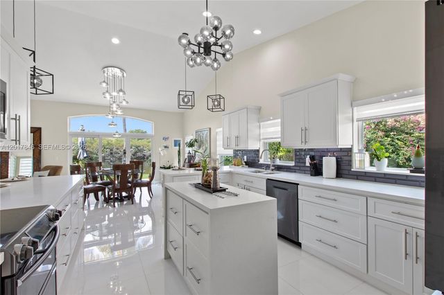 3700 SW 149th Ter, Miramar, FL 33027