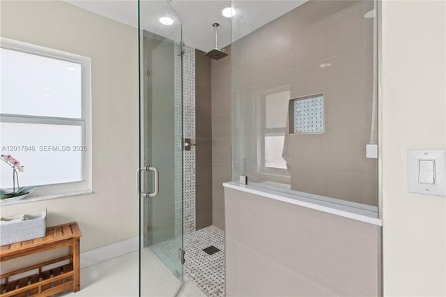 3700 SW 149th Ter, Miramar, FL 33027