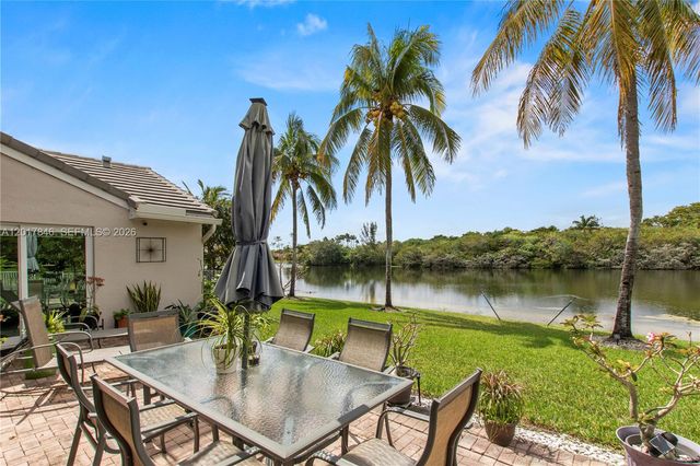 3700 SW 149th Ter, Miramar, FL 33027