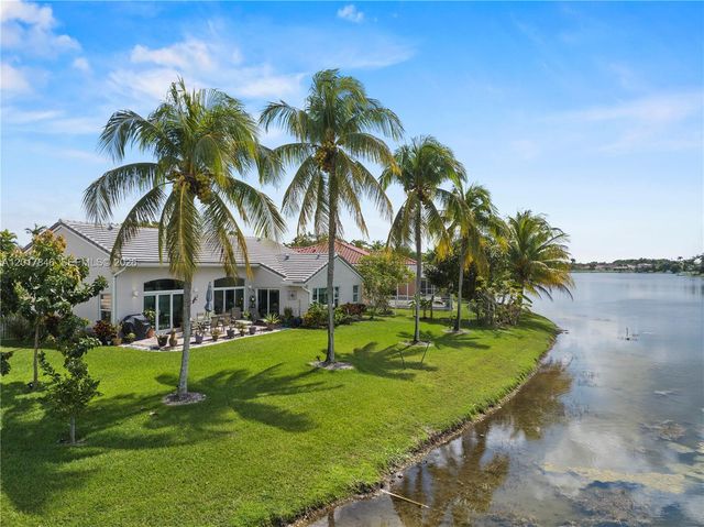 3700 SW 149th Ter, Miramar, FL 33027