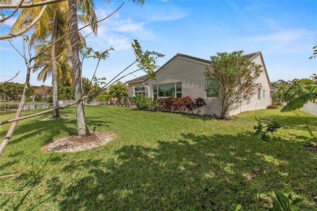 3700 SW 149th Ter, Miramar, FL 33027