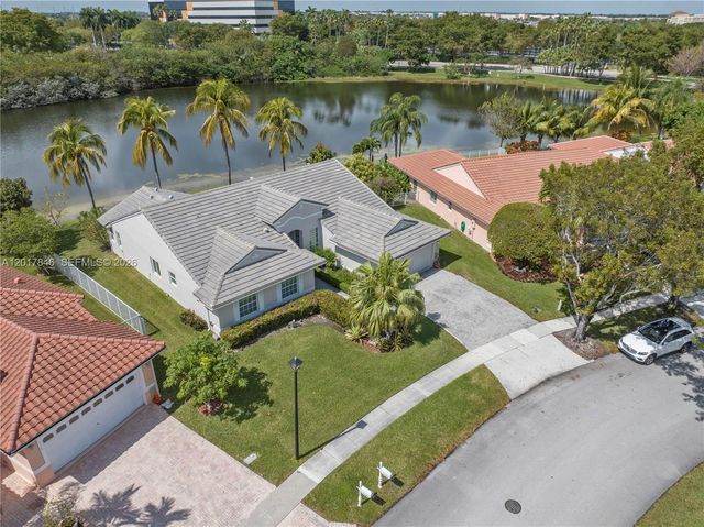 3700 SW 149th Ter, Miramar, FL 33027