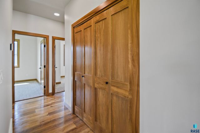 1108 N Slate Ave Avenue, Brandon, SD 57005