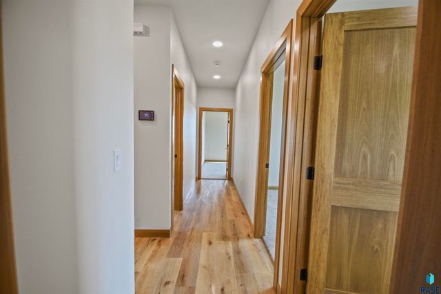 1108 N Slate Ave Avenue, Brandon, SD 57005